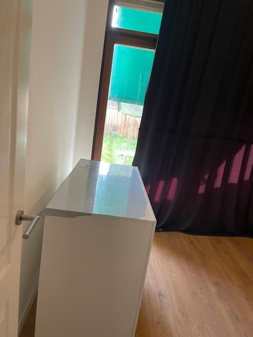 Lovely 1 Private Bedroom With Garden View Rotterdam Zewnętrze zdjęcie